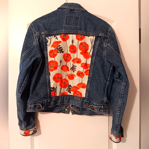Levi Strauss & Co Denim Jacket Made in USA size M Poppy Flower Patchwork - Picture 4 of 7